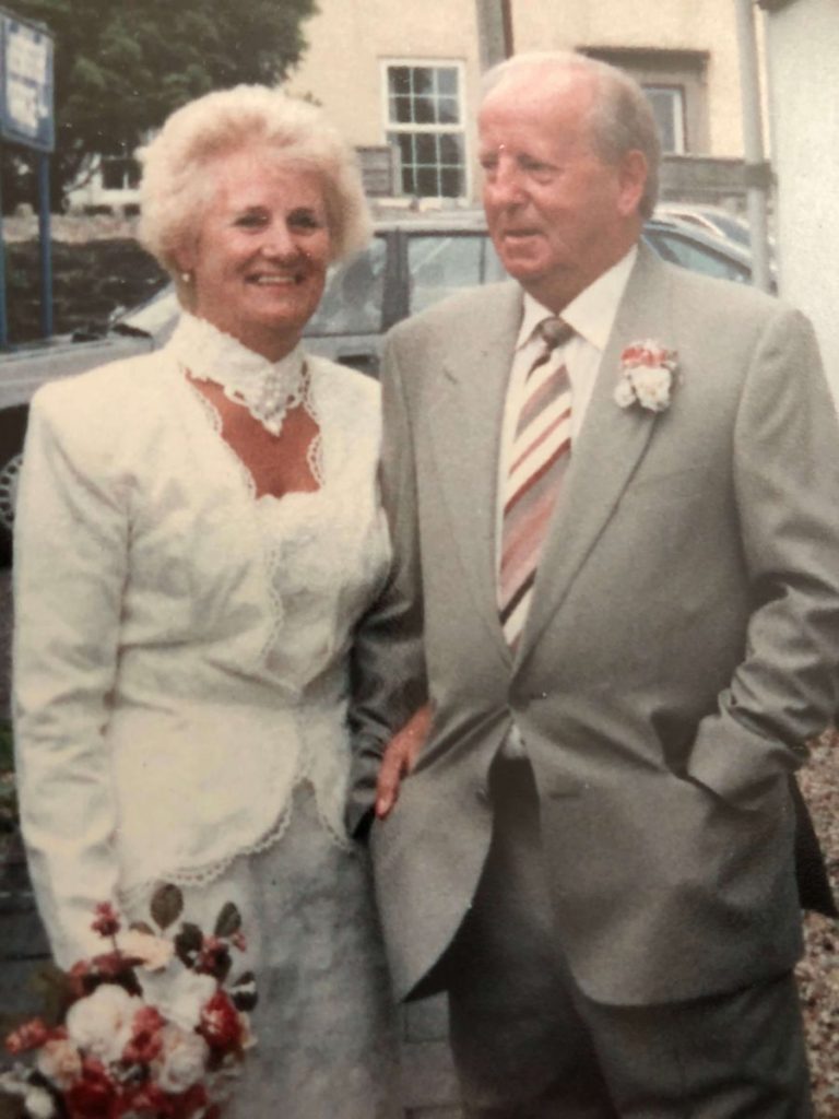 Hospiscare patient Alfred with his wife Stella on their wedding day