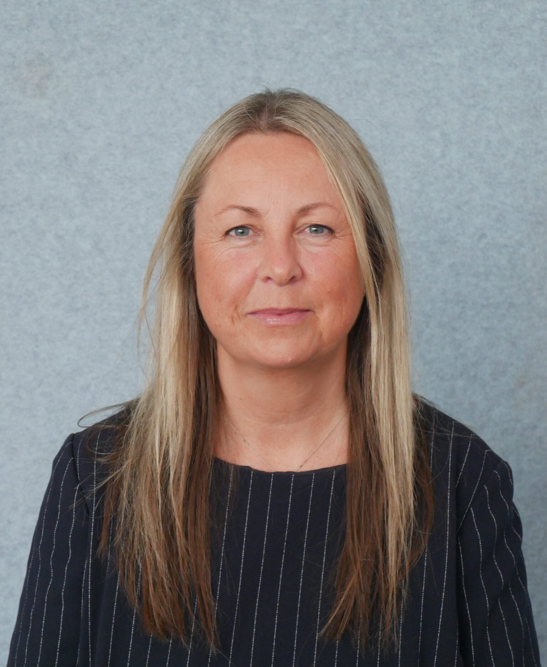 Lynne Hyland